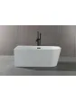 Freestanding corner bathtub